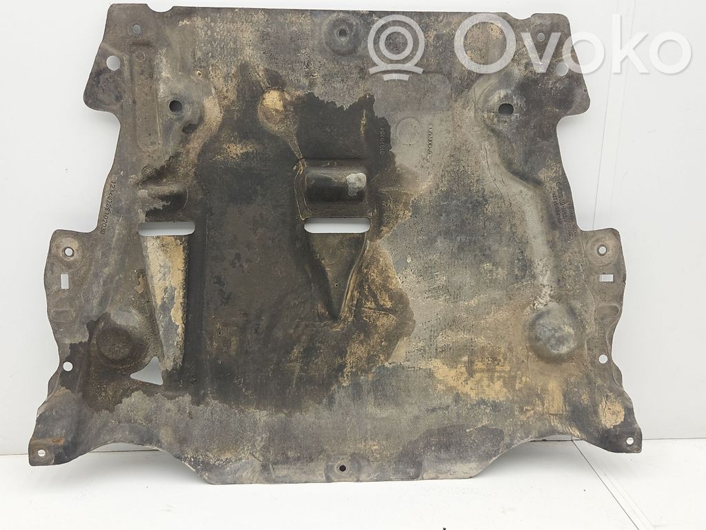 Volvo V60 Engine splash shield/under tray 