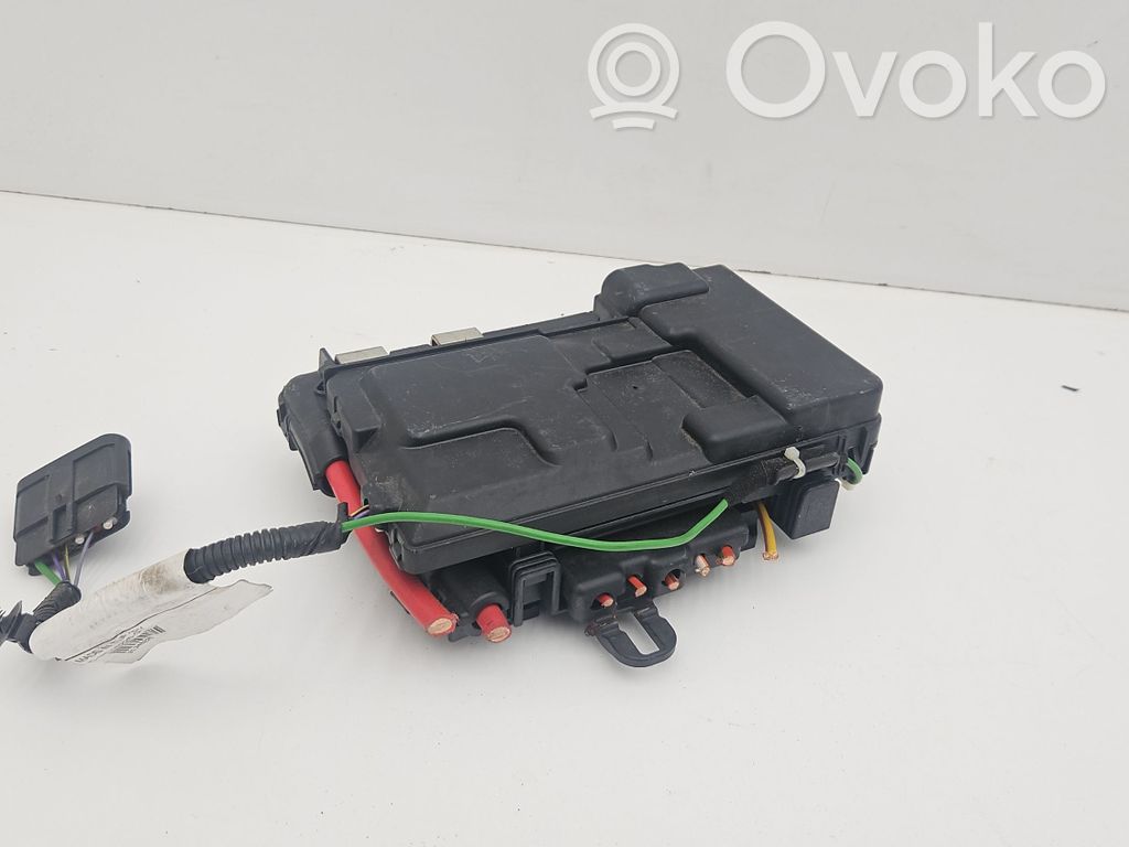 Volvo V60 Fuse module 