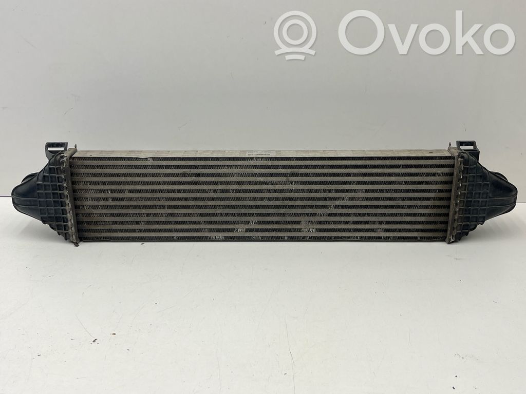 Volvo V40 Interkūlerio radiatorius 