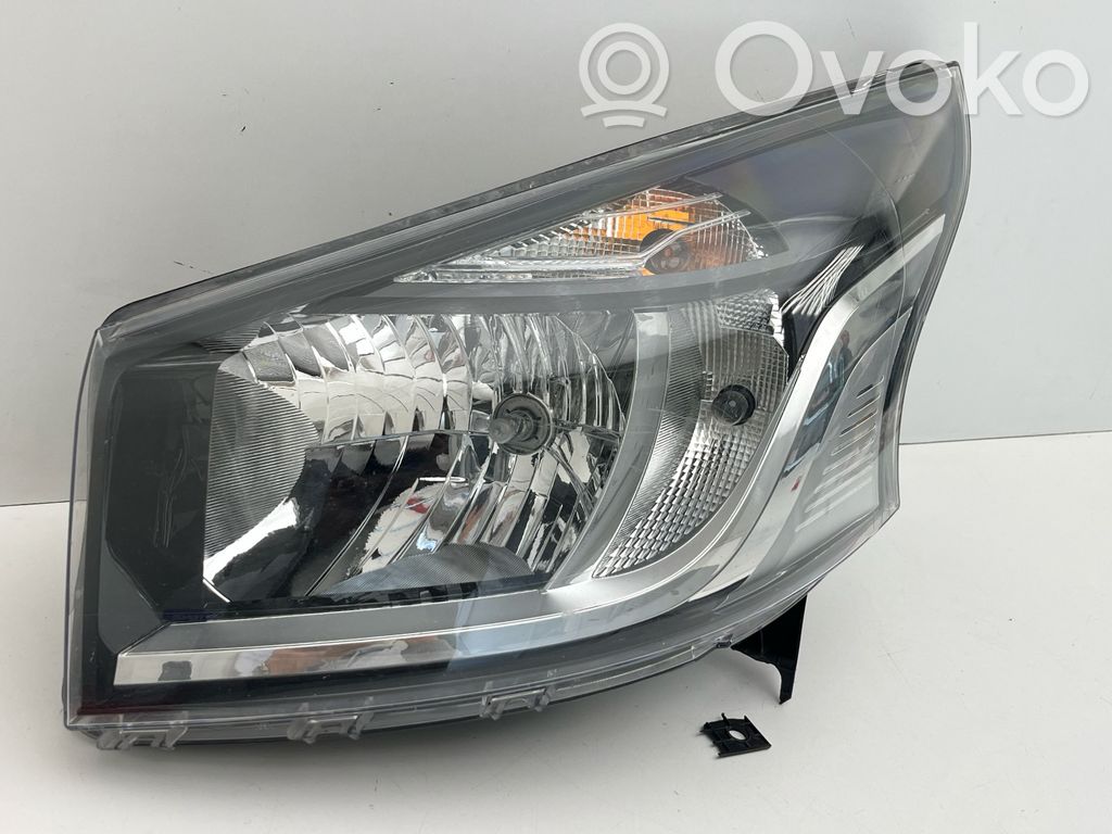 Renault Trafic III (X82) Scheinwerfer 
