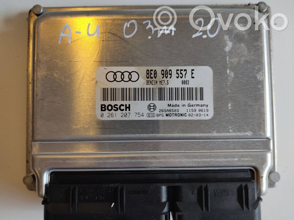 Audi A4 S4 B6 8E 8H Engine control unit/module 
