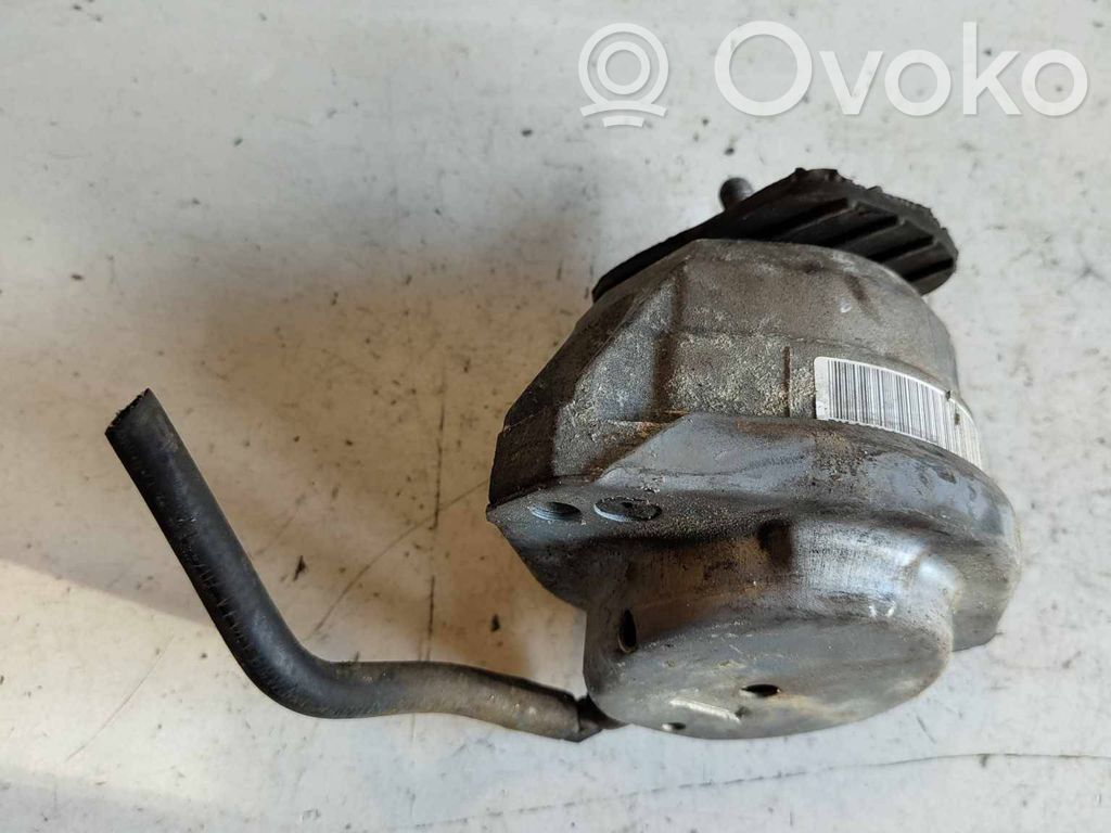 BMW 5 E60 E61 Engine mount bracket 