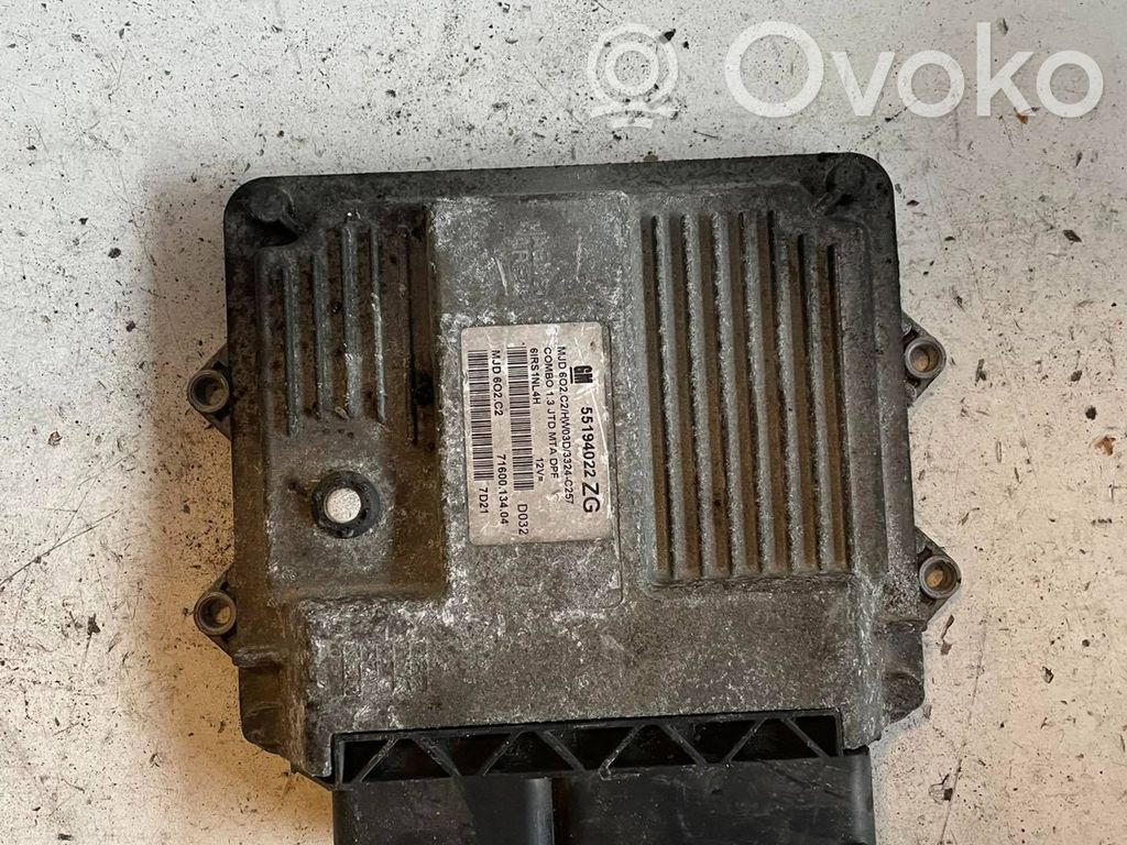 Opel Combo D Autres unités de commande / modules 