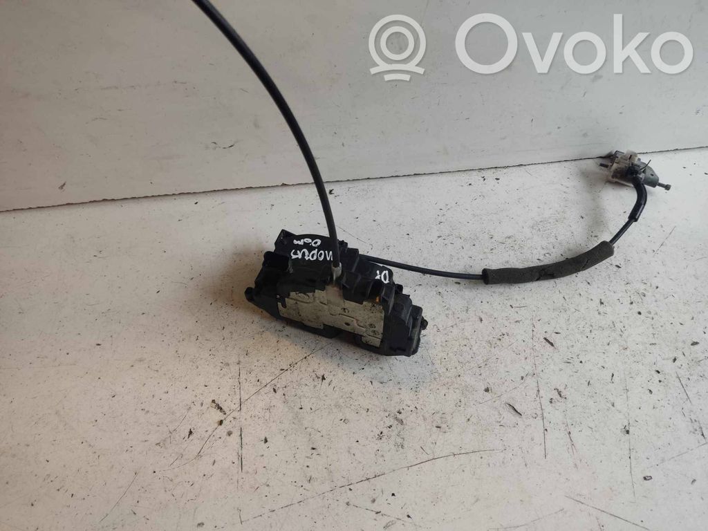 Renault Modus Priekšpusē slēdzene 