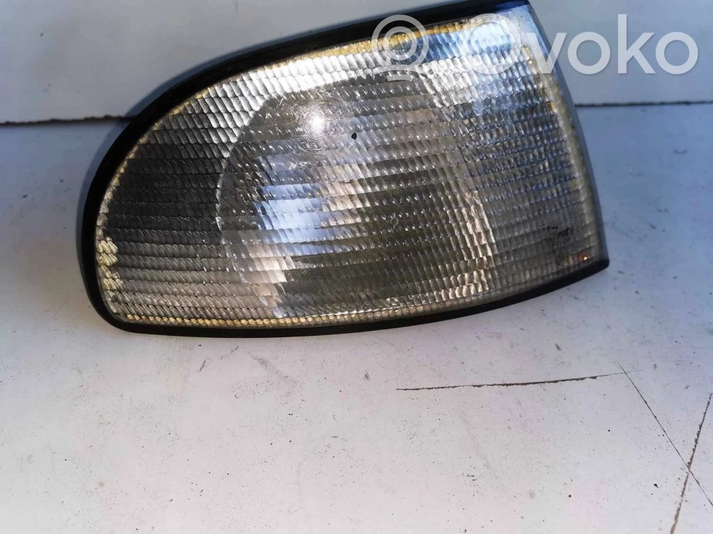 Audi A4 S4 B5 8D Frontblinker 