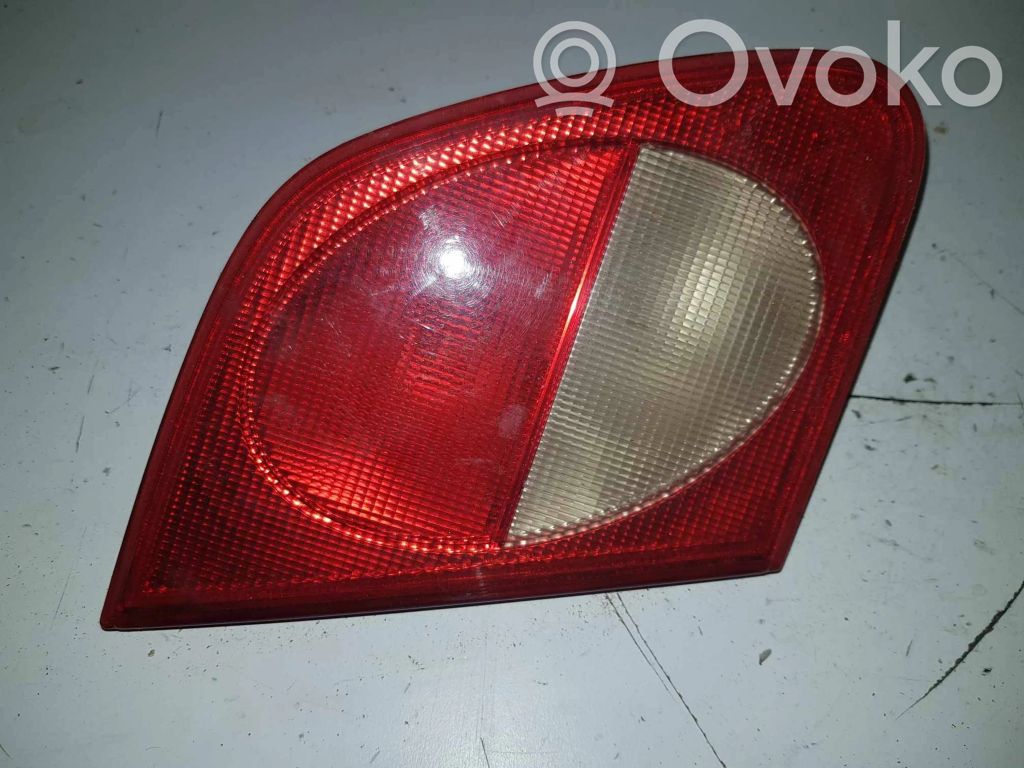 Mercedes-Benz E W210 Tailgate rear/tail lights 