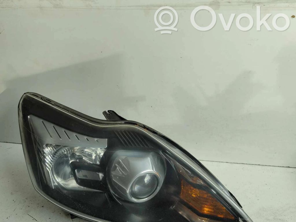Ford Focus Scheinwerfer 
