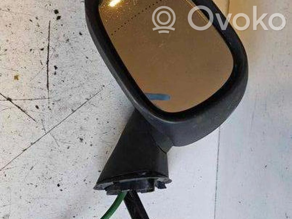 Renault Modus Front door electric wing mirror 