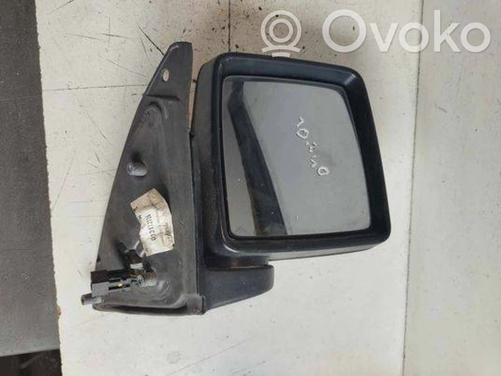 Opel Combo C Front door electric wing mirror 