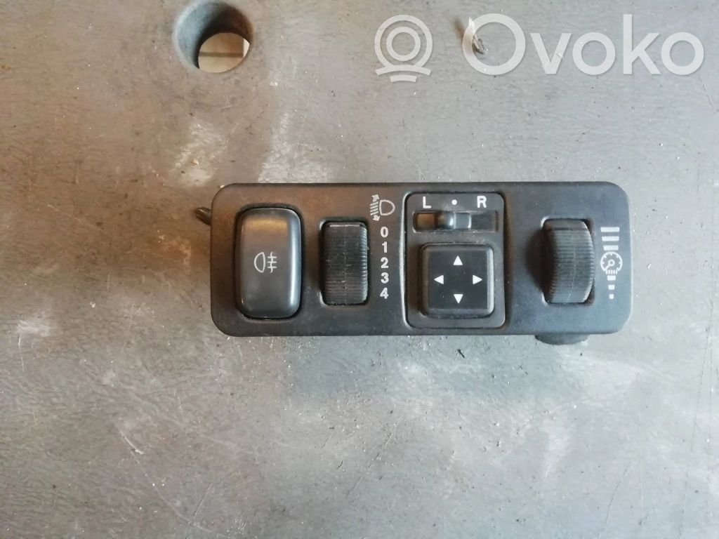 Mitsubishi Space Star Headlight level height control switch 