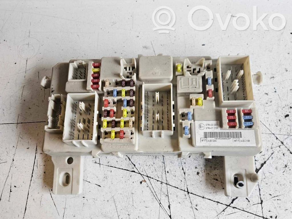 Ford Focus Fuse module 