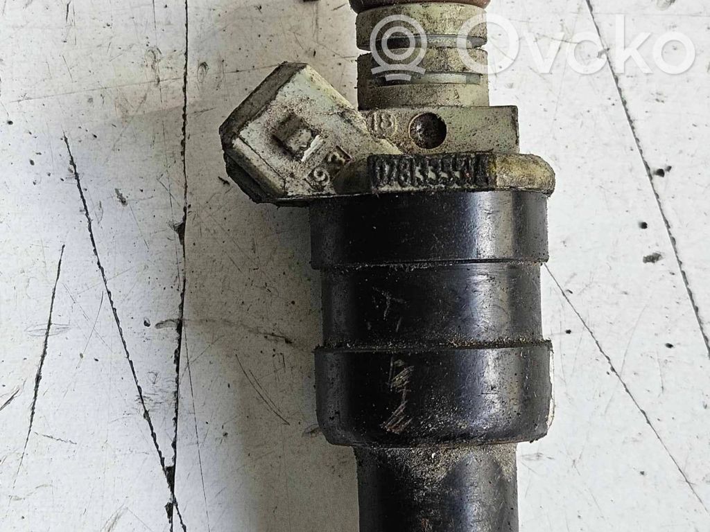 Audi 80 90 S2 B4 Inyector de combustible 