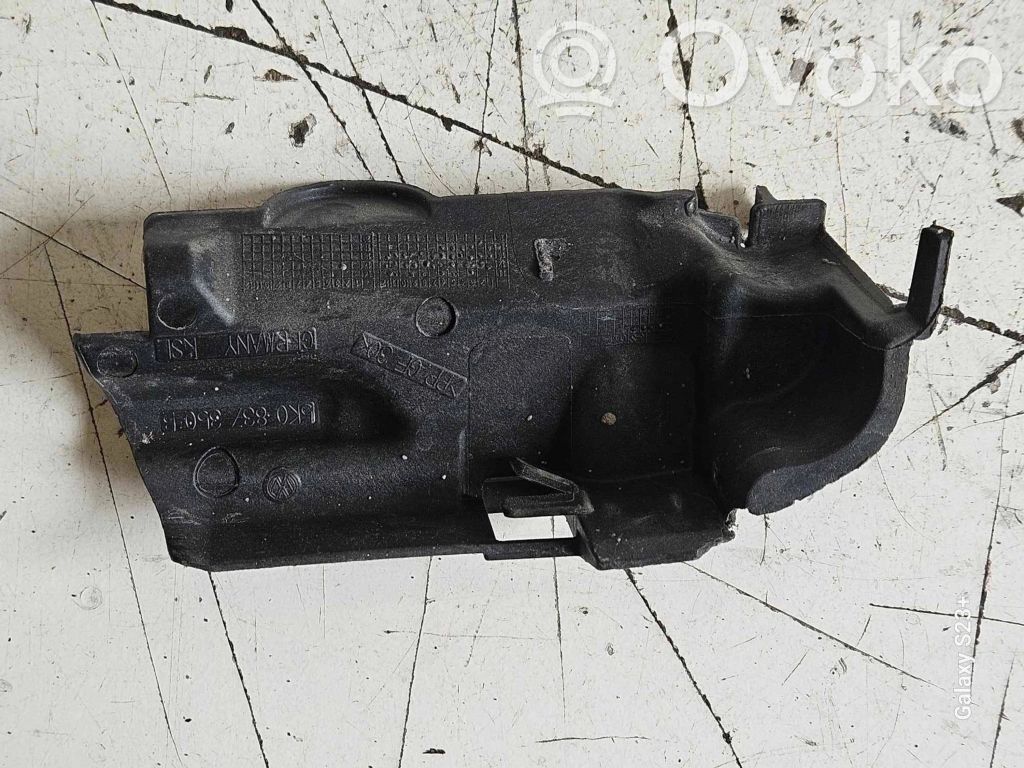 Volkswagen Golf VII Kita salono detalė 