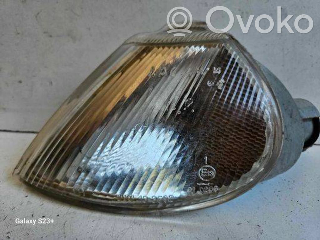 Renault Laguna I Front indicator light 