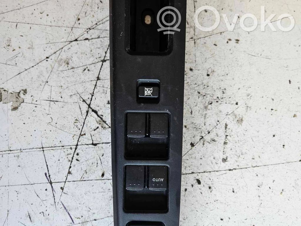 Mazda 5 Electric window control switch 