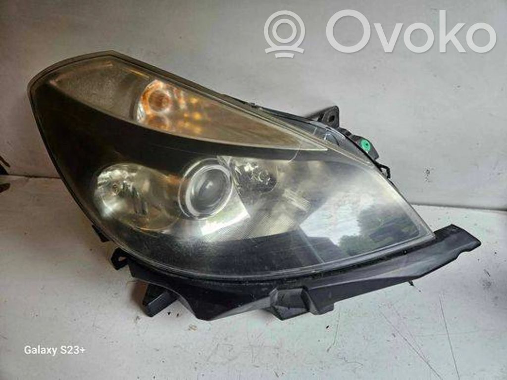 Renault Clio III Headlight/headlamp 