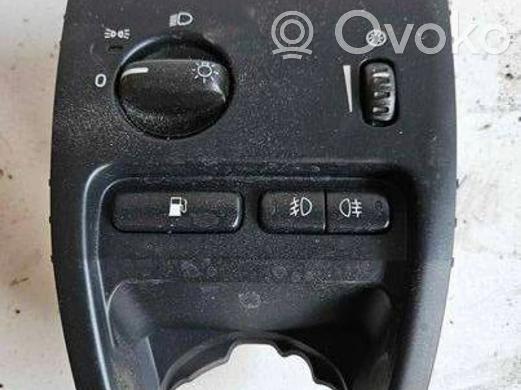 Volvo XC90 Light switch 