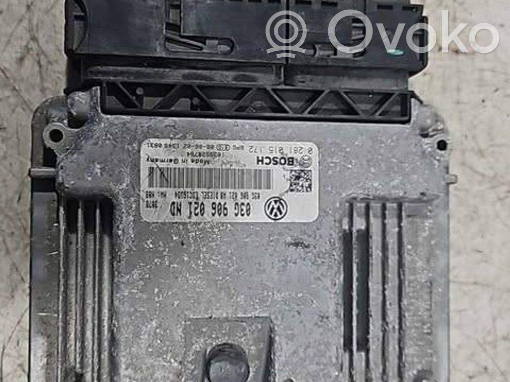 Volkswagen PASSAT B6 Engine control unit/module 