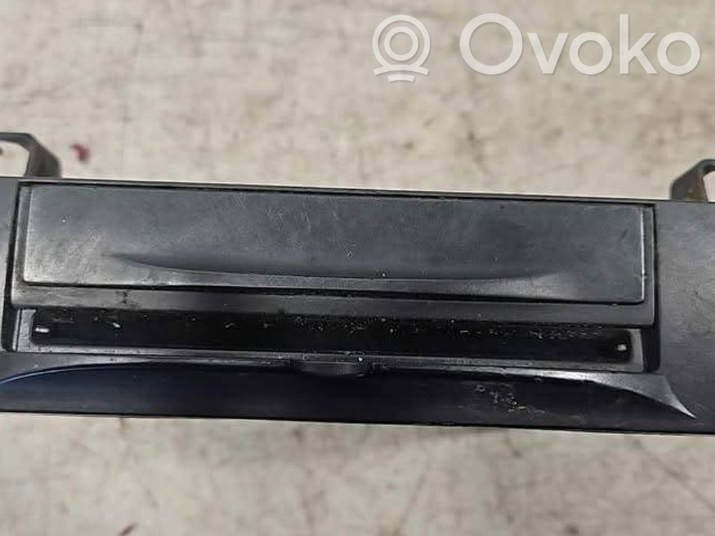 Volvo XC90 Navigation unit CD/DVD player 