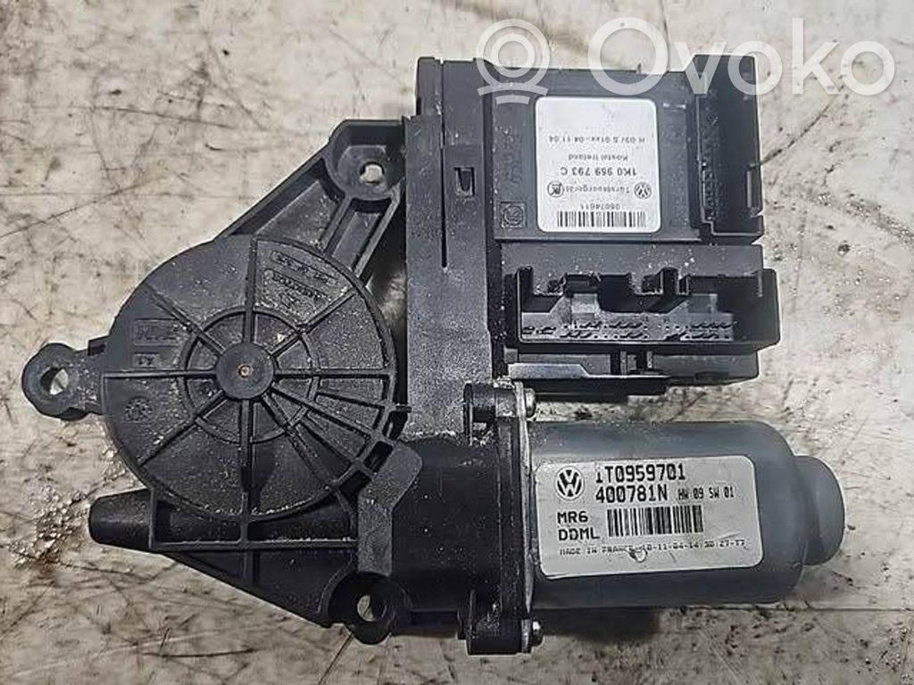 Volkswagen Touran I Silnik regulatora szyby drzwi przednich 