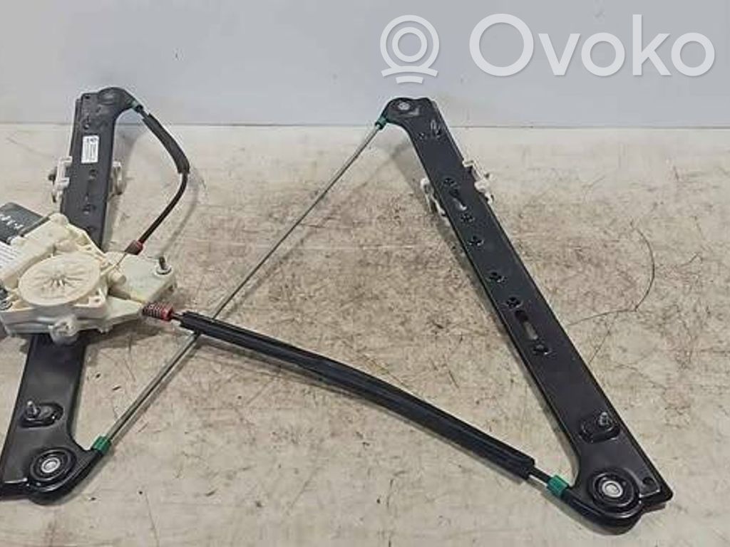 BMW X3 E83 Front door window regulator with motor 