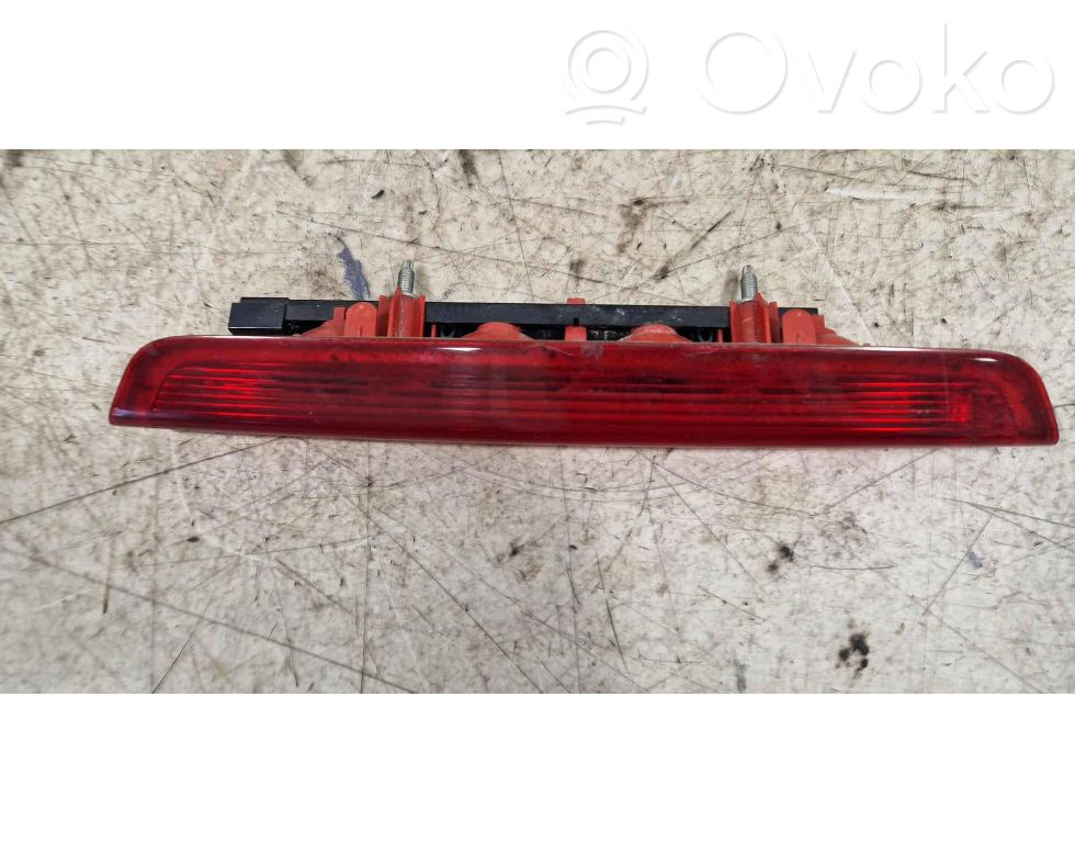 Peugeot 308 Third/center stoplight 