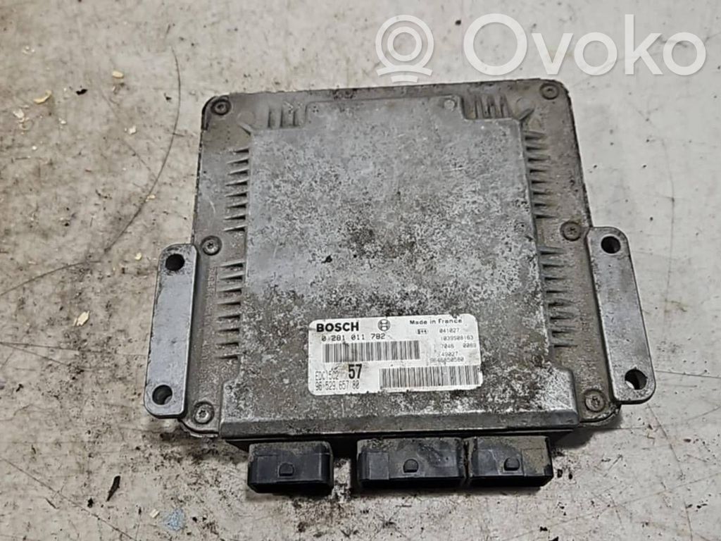Peugeot 307 Engine control unit/module 
