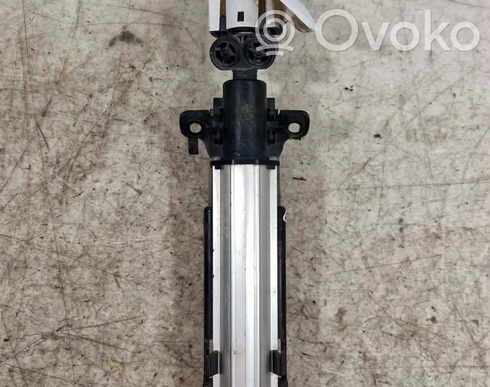 Buse de lave-phares   308457
