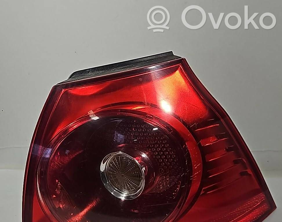 Volkswagen Golf V Lampa tylna 