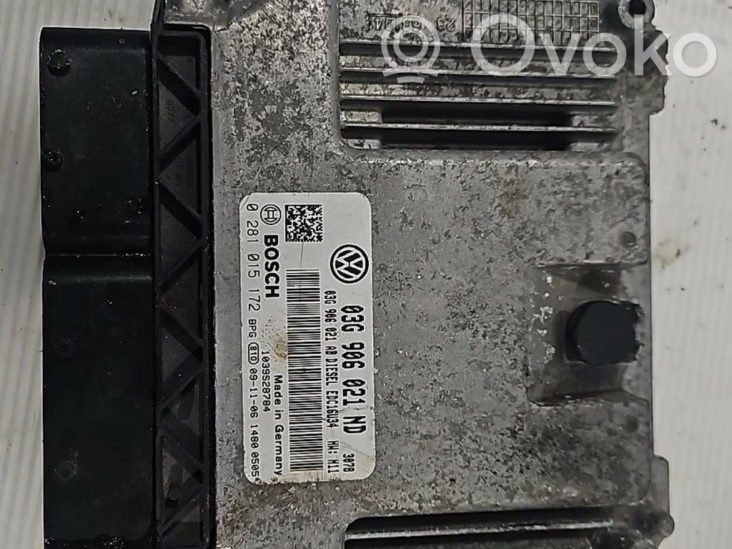 Volkswagen Touran I Engine control unit/module 