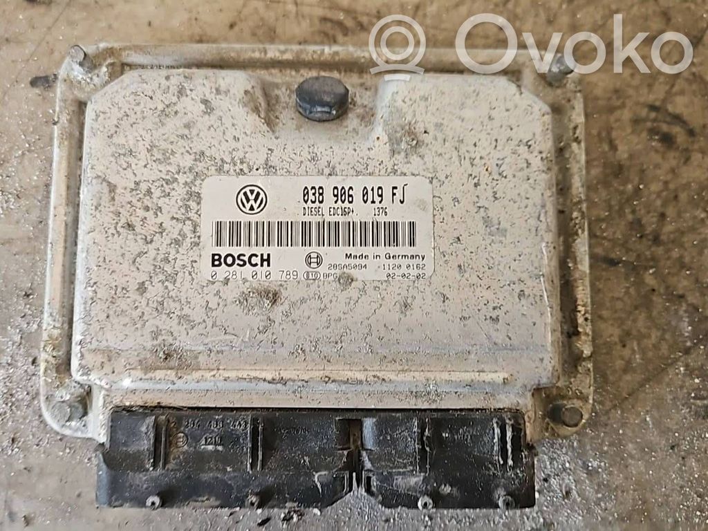Skoda Octavia Mk2 (1Z) Engine control unit/module 