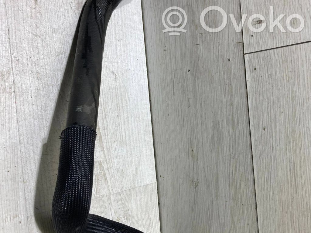 Opel Crossland X Engine coolant pipe/hose 