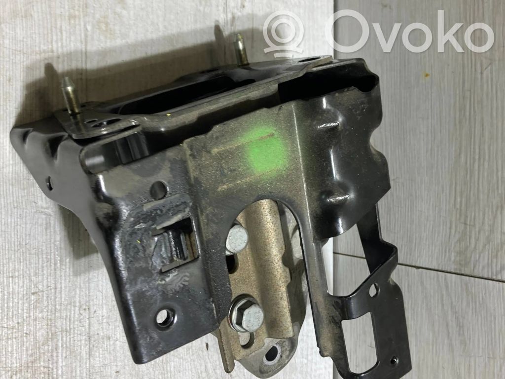 Opel Crossland X Gearbox mount 