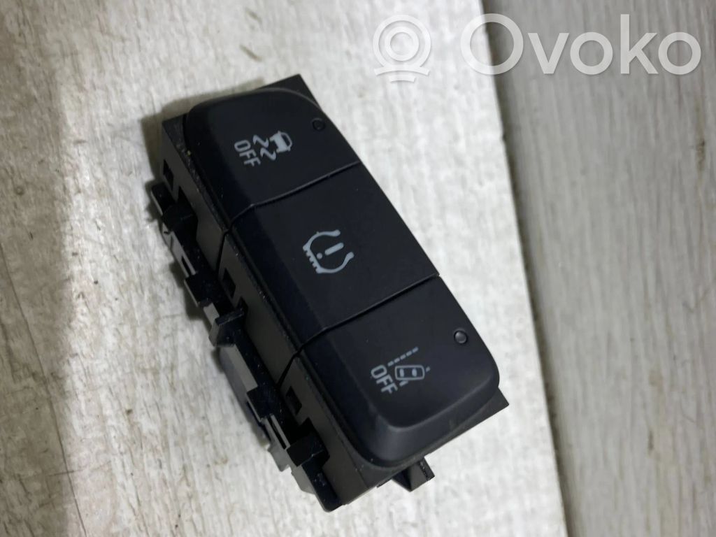 Opel Crossland X Traction control (ASR) switch 