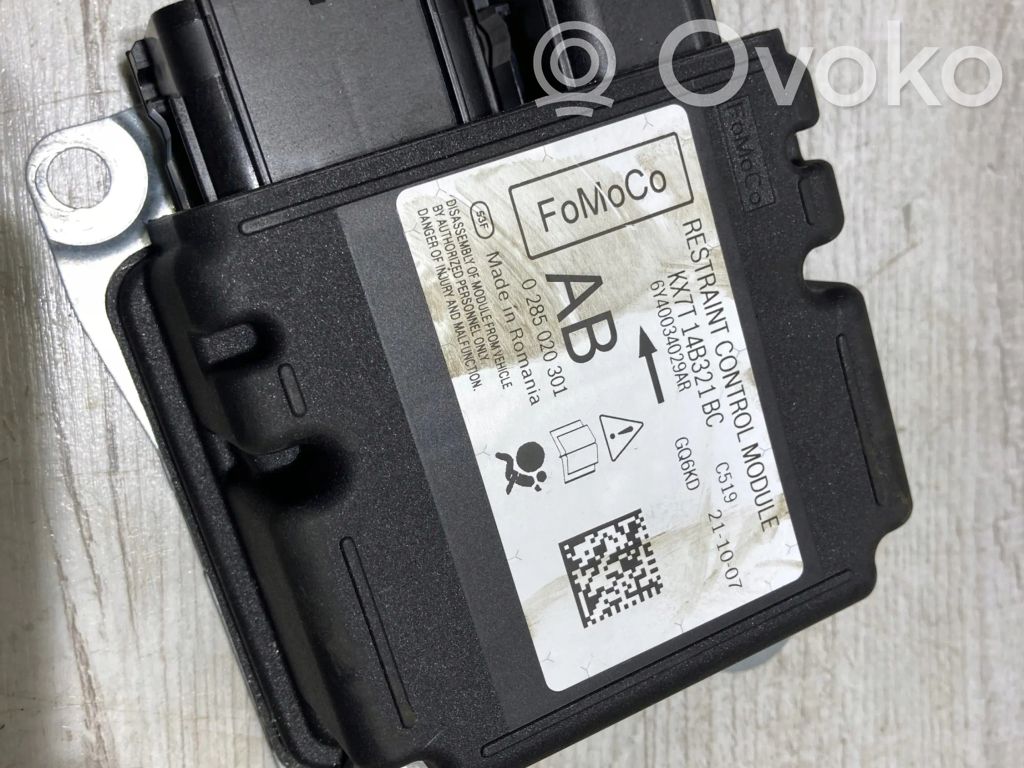 Ford Focus Airbag control unit/module 