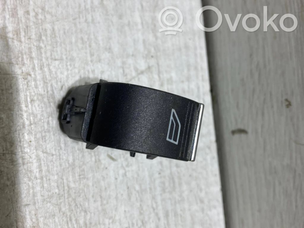 Ford C-MAX II Electric window control switch 