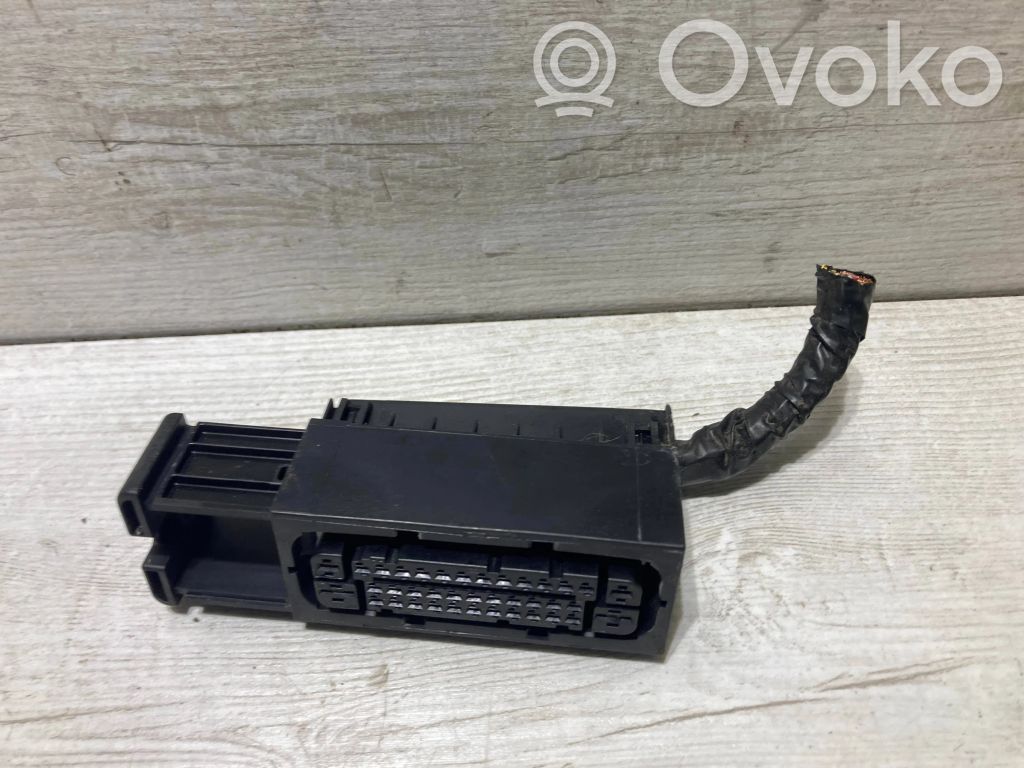 Mini One - Cooper F56 F55 Conector modul ABS 