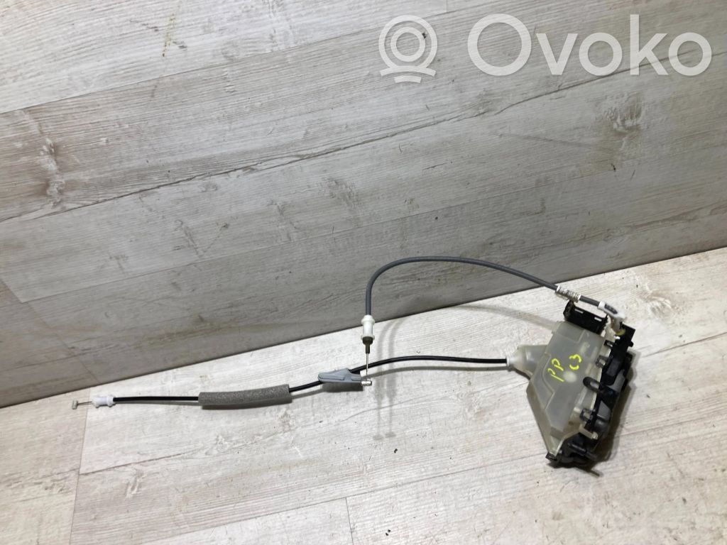 Citroen C3 Front door lock 