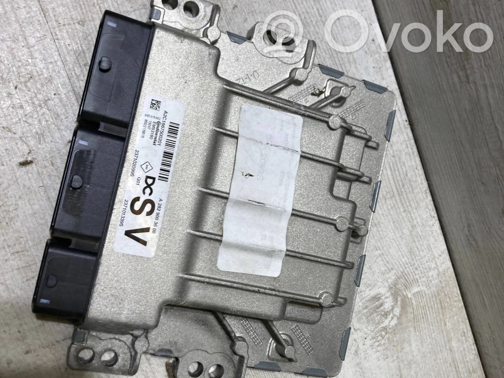 Renault Megane IV Engine control unit/module 