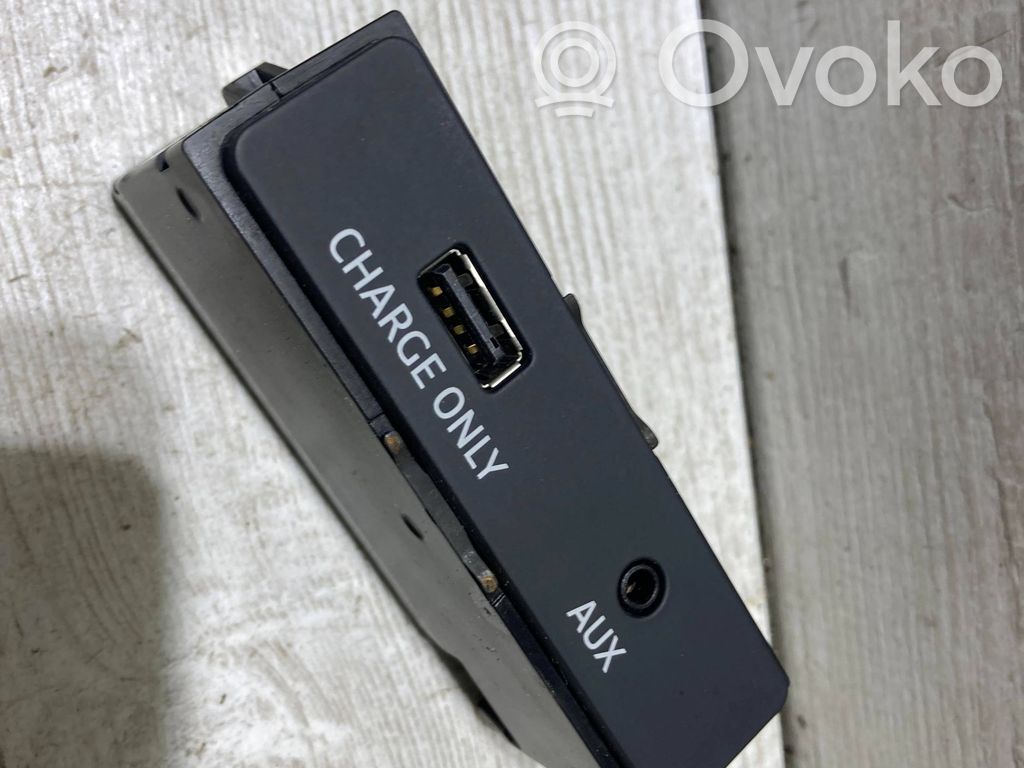 Audi A4 S4 B9 Câble adaptateur AUX 