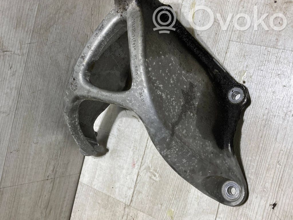 Audi A4 S4 B9 Engine mounting bracket 