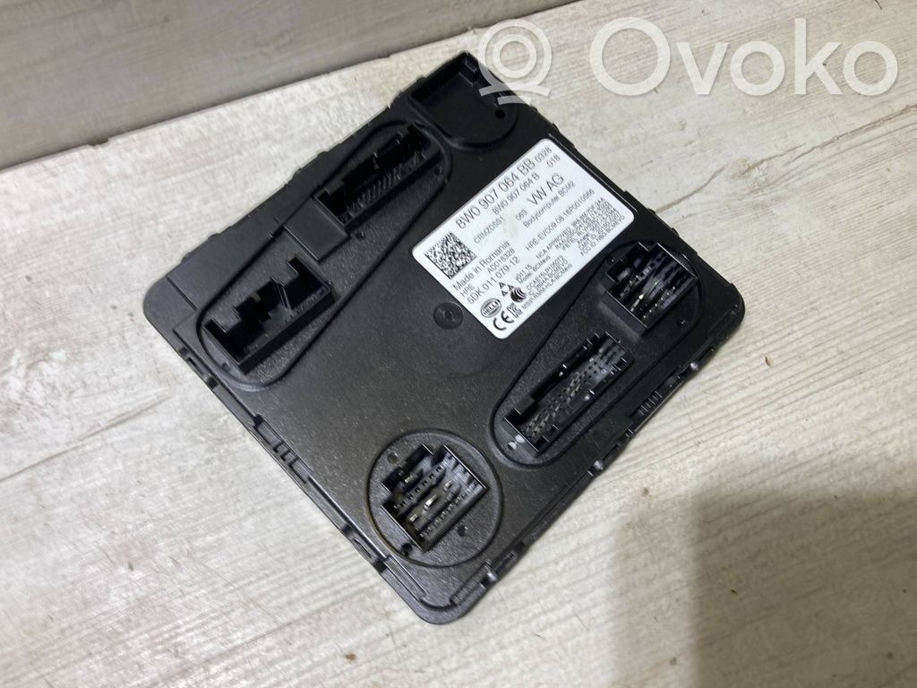 Audi A4 S4 B9 Komforta modulis 