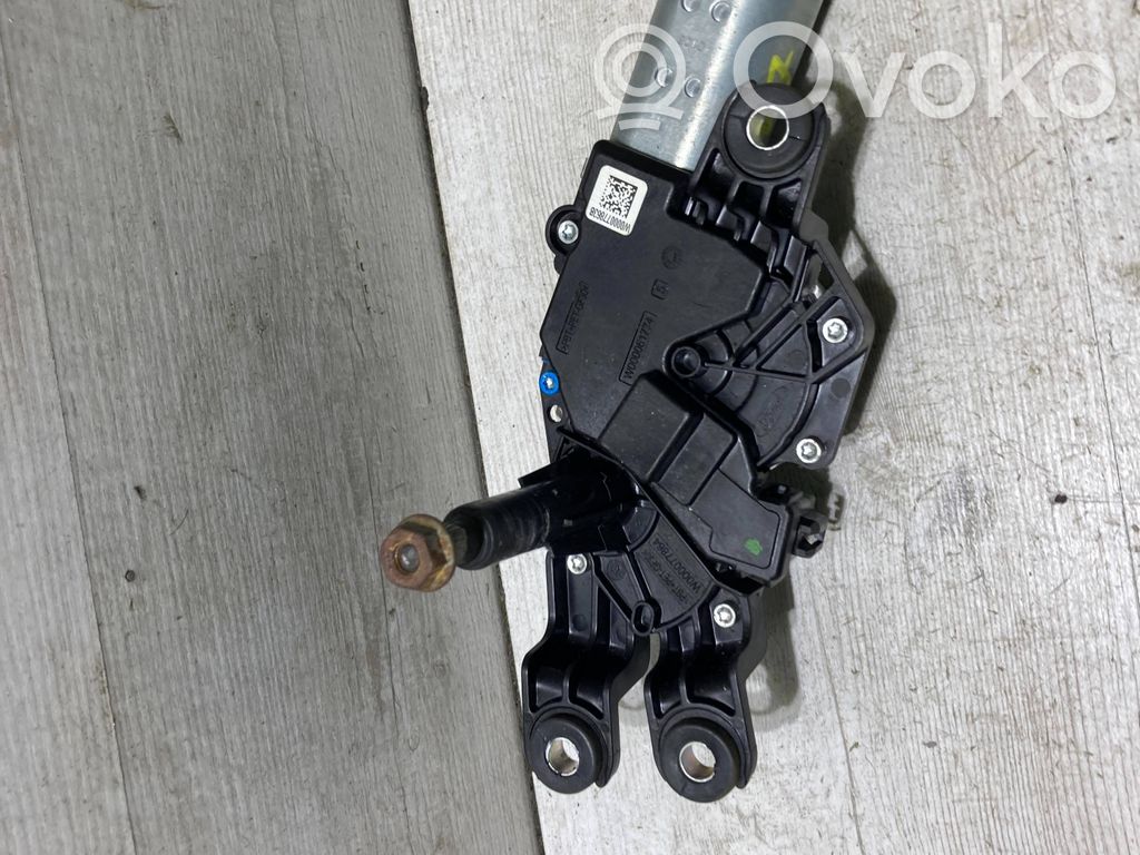 Ford Fiesta Silniczek wycieraczki szyby tylnej 
