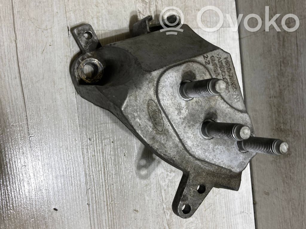 Ford Fiesta Gearbox mounting bracket 