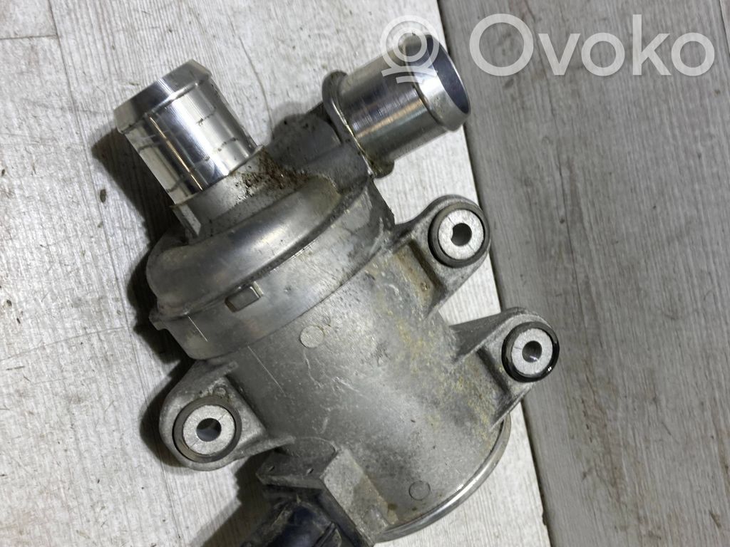 Ford Kuga III Water pump 