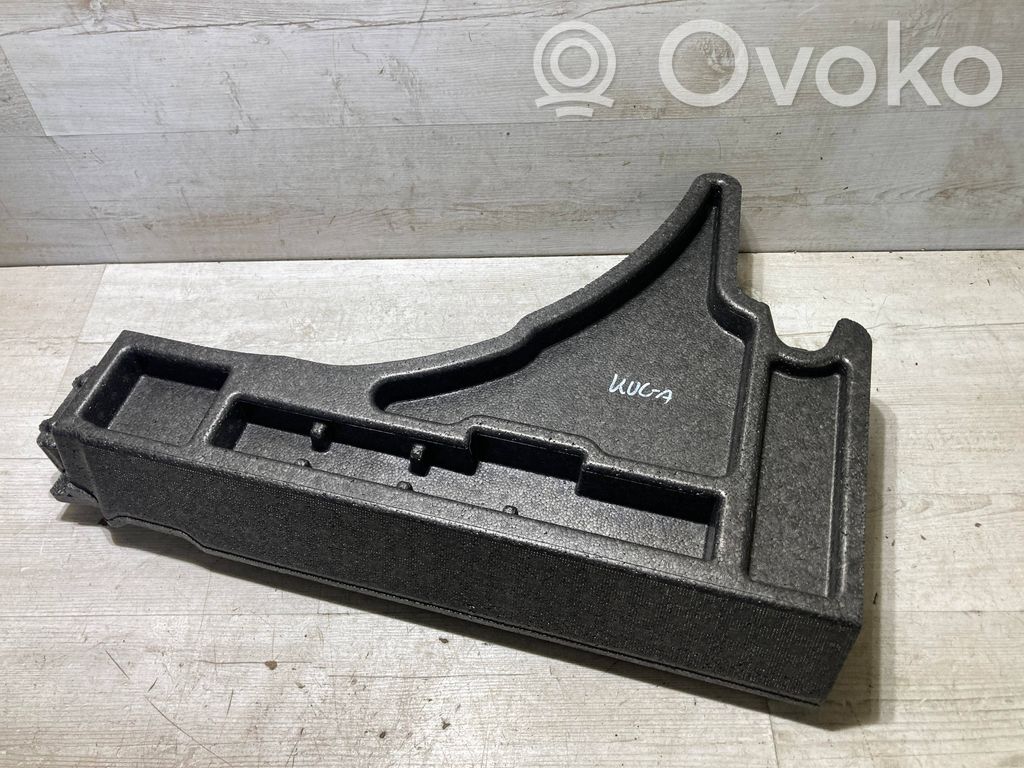 Ford Kuga III Kita bagažinės apdailos detalė 