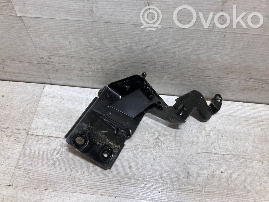 Audi A3 S3 8V ABS pump bracket 