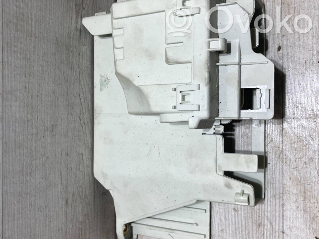 BMW X1 F48 F49 Other engine bay part 