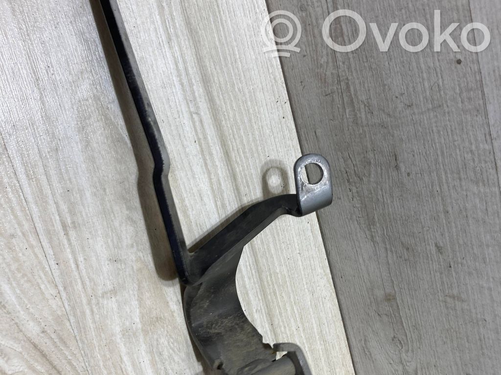 Audi A5 Tailgate/trunk/boot hinge 
