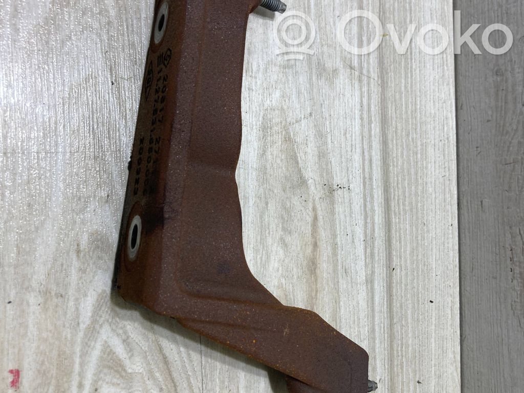Nissan Juke II F16 Engine mounting bracket 